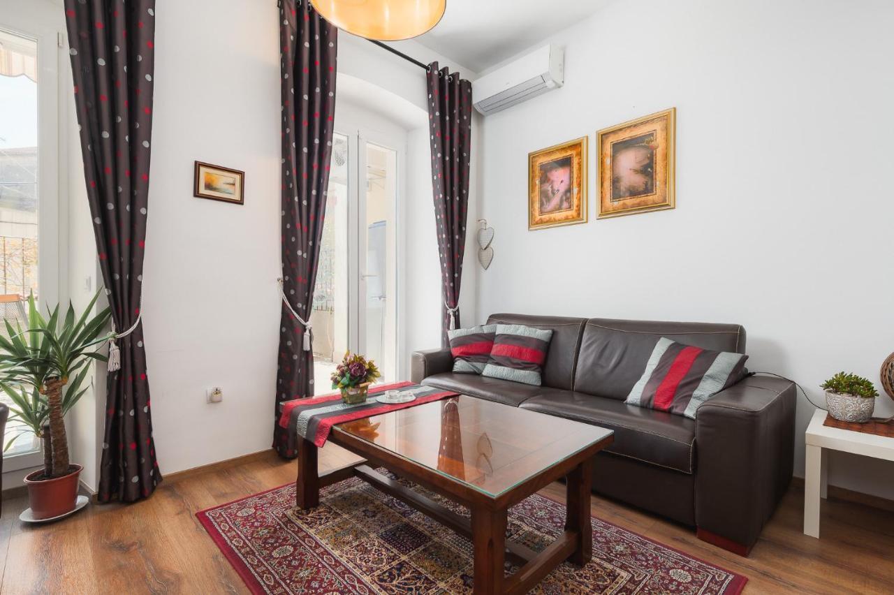 Apartment Nina Porec Exterior photo